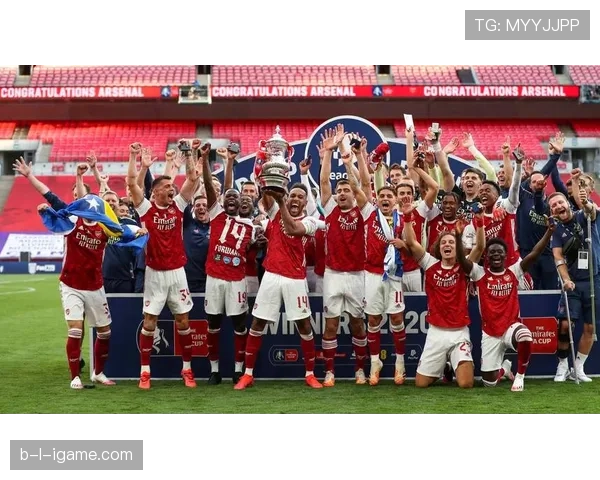 水晶宫主场迎战阿森纳,英超焦点对决引爆球迷期待 水晶宫主场迎战阿森纳,英超焦点对决引爆球迷期待