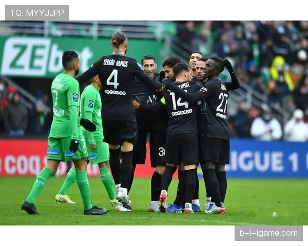 巴黎防守体系关键一环：乌加特的不可替代性